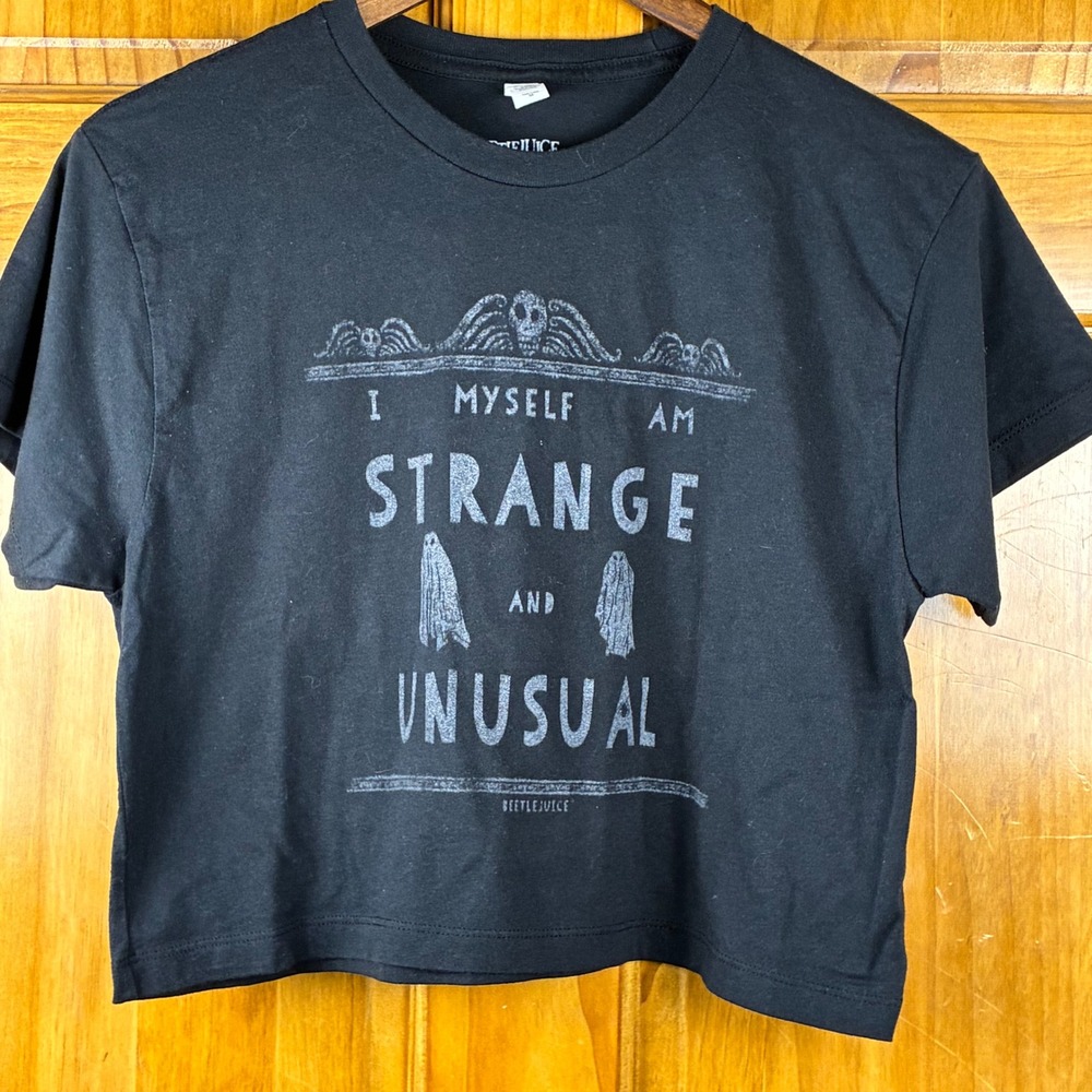 Beetlejuice "I Myself am Strange and Unusual" Black Crop Top Shirt Womens M